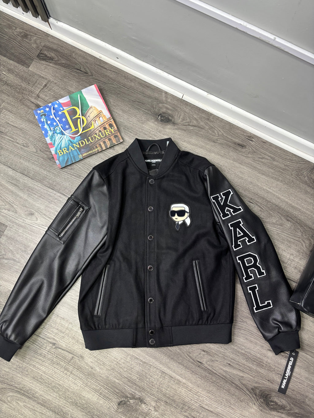 Chaqueta Karl Largerfield
