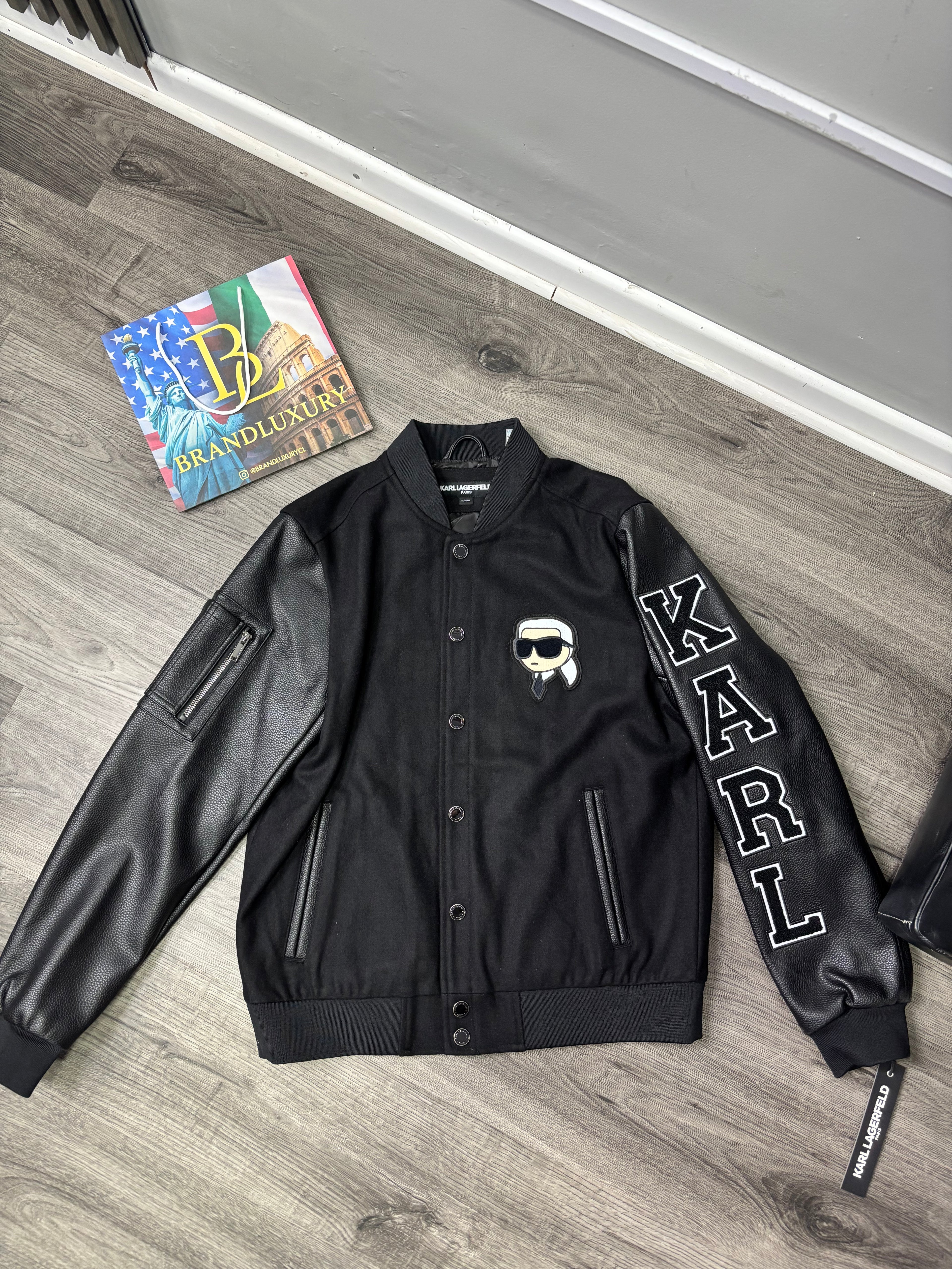 Chaqueta Karl Largerfield